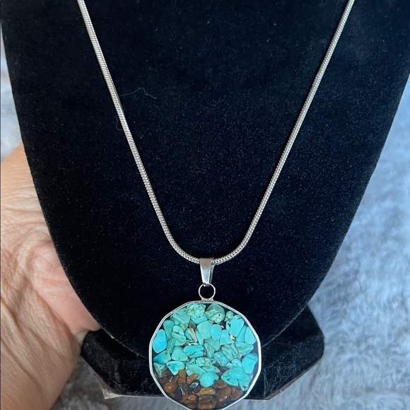 Silver Tree of Life Pendant Necklace - Picture 5 of 6